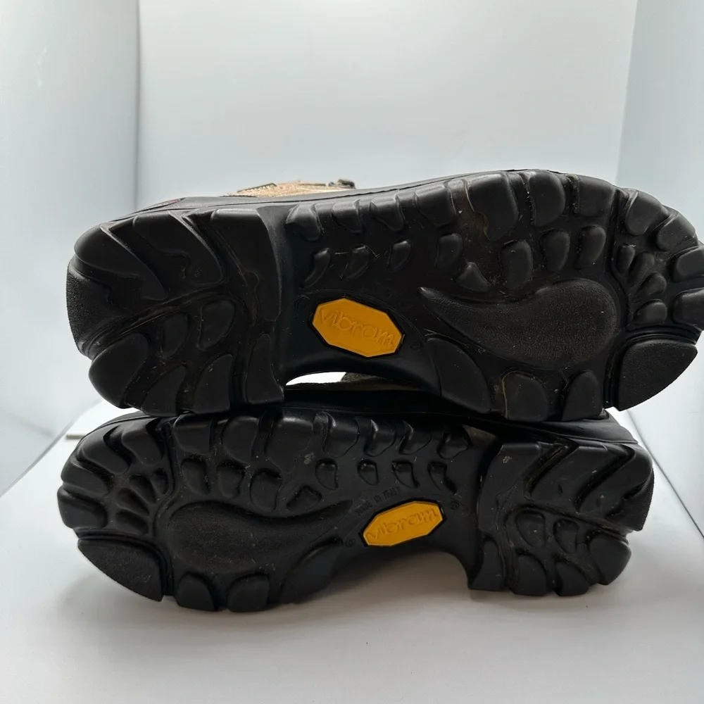 L.L. Bean Tan and Green Hiking Shoes - Picture 4 of 8